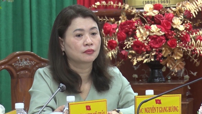 Cho thôi nhiệm vụ đại biểu HĐND tỉnh đối với nguyên Chủ tịch huyện ở Đồng Nai bị lừa hơn 170 tỉ đồng- Ảnh 1. Cho thôi nhiệm vụ đại biểu HĐND tỉnh đối với nguyên Chủ tịch huyện ở Đồng Nai bị lừa hơn 170 tỉ đồng- Ảnh 1.