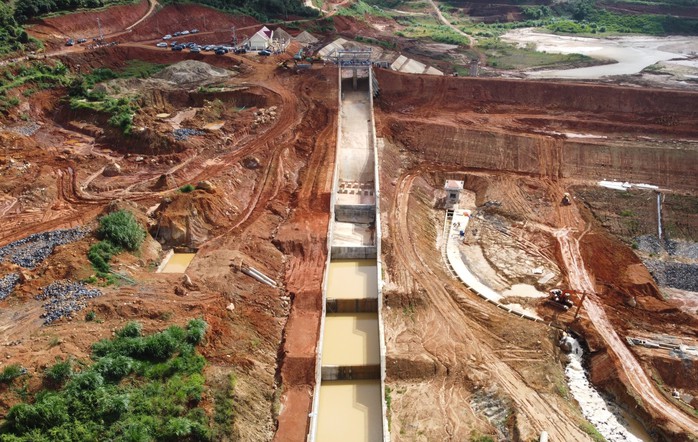 Lâm Đồng: Phạt 2 đơn vị tại dự án hồ chứa nước sạt trượt nghiêm trọng- Ảnh 1. Lâm Đồng: Phạt 2 đơn vị tại dự án hồ chứa nước sạt trượt nghiêm trọng- Ảnh 1.
