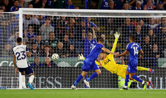 Leicester rượt đuổi, Tottenham mất điểm trận mở màn ở King Power- Ảnh 4. Leicester rượt đuổi, Tottenham mất điểm trận mở màn ở King Power- Ảnh 4.