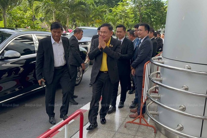 Thái Lan: Vừa được ân xá, ông Thaksin lại ra tòa- Ảnh 1. Thái Lan: Vừa được ân xá, ông Thaksin lại ra tòa- Ảnh 1.