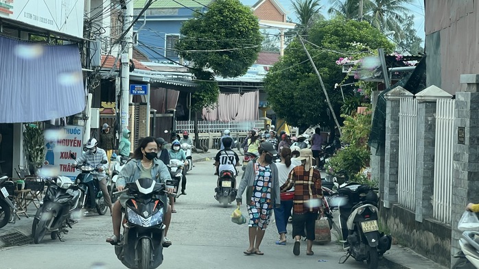 Điều tra nghi án người phụ nữ tử vong do dùng xăng tự thiêu- Ảnh 1. Điều tra nghi án người phụ nữ tử vong do dùng xăng tự thiêu- Ảnh 1.