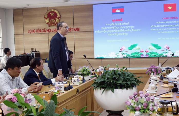 Đoàn của Campuchia sang Trường ĐH Cửu Long tập huấn về nông nghiệp- Ảnh 3. Đoàn của Campuchia sang Trường ĐH Cửu Long tập huấn về nông nghiệp- Ảnh 3.