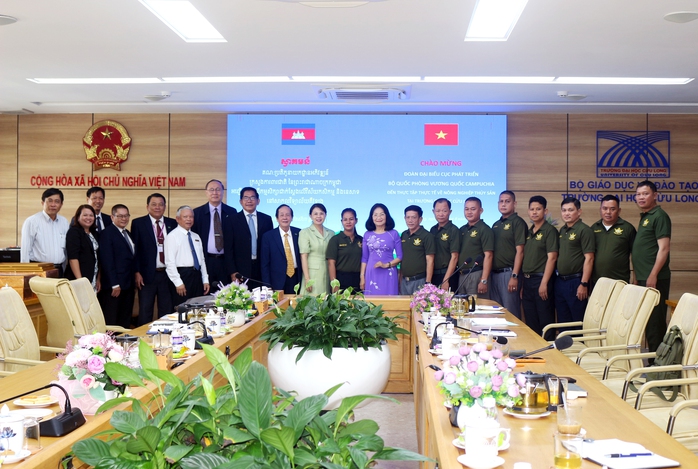 Đoàn của Campuchia sang Trường ĐH Cửu Long tập huấn về nông nghiệp- Ảnh 5. Đoàn của Campuchia sang Trường ĐH Cửu Long tập huấn về nông nghiệp- Ảnh 5.