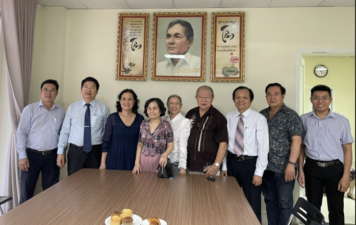 Giáo sư Võ Tòng Xuân: Biểu tượng của khoa học và tình yêu với nông nghiệp- Ảnh 1. Giáo sư Võ Tòng Xuân: Biểu tượng của khoa học và tình yêu với nông nghiệp- Ảnh 1.