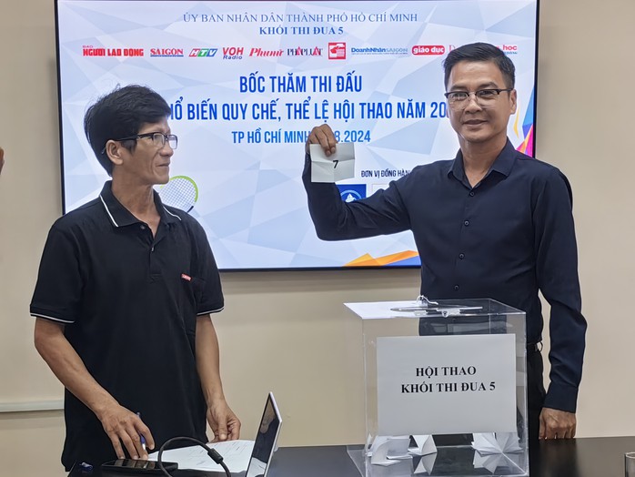 Hấp dẫn Hội thao Khối thi đua 5 năm 2024- Ảnh 1. Hấp dẫn Hội thao Khối thi đua 5 năm 2024- Ảnh 1.