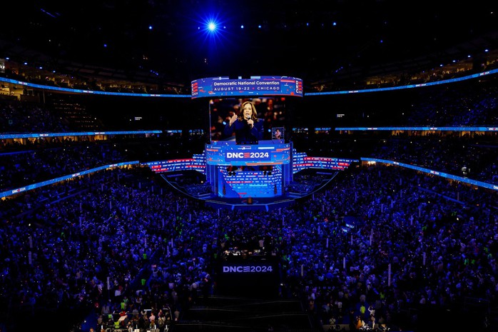 Bài phát biểu qua video của Phó Tổng thống Kamala Harris được phát tại Đại hội toàn quốc Đảng Dân chủ hôm 20-8. Ảnh: REUTERS Bài phát biểu qua video của Phó Tổng thống Kamala Harris được phát tại Đại hội toàn quốc Đảng Dân chủ hôm 20-8. Ảnh: REUTERS