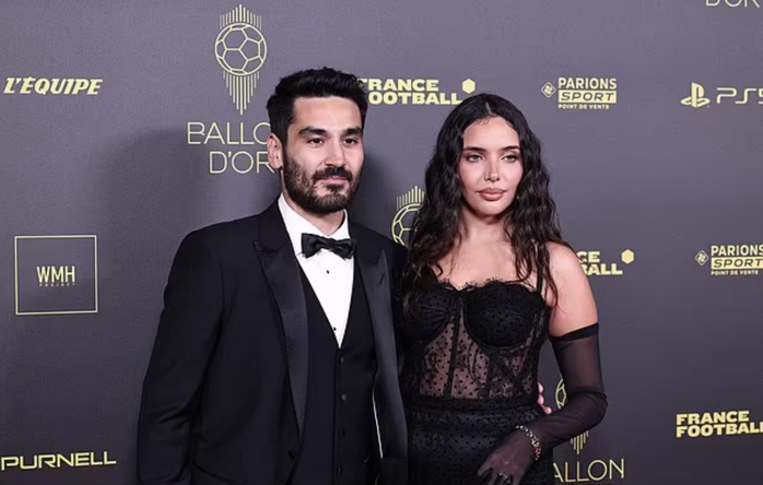 Ilkay Gundogan bất ngờ rời Barcelona, trở lại với Pep Guardiola - Ảnh 6. Ilkay Gundogan bất ngờ rời Barcelona, trở lại với Pep Guardiola - Ảnh 6.