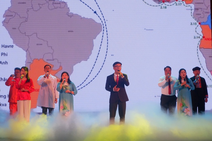 2.600 CNVC-LĐ tham gia Hội diễn văn nghệ “Giai điệu tự hào”- Ảnh 3. 2.600 CNVC-LĐ tham gia Hội diễn văn nghệ “Giai điệu tự hào”- Ảnh 3.