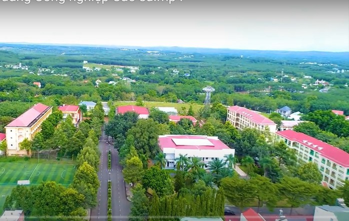 Trường Cao đẳng thuộc VRG đổi tên thành Trường Cao đẳng Miền Đông- Ảnh 2. Trường Cao đẳng thuộc VRG đổi tên thành Trường Cao đẳng Miền Đông- Ảnh 2.