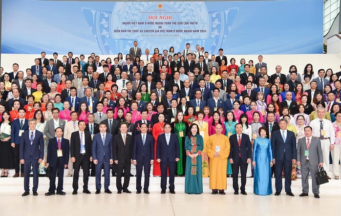 "Hội nghị Diên Hồng" của người Việt Nam ở nước ngoài: Những ý kiến tâm huyết- Ảnh 14. "Hội nghị Diên Hồng" của người Việt Nam ở nước ngoài: Những ý kiến tâm huyết- Ảnh 14.