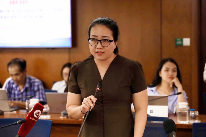 Sở Thông tin và Truyền thông TP HCM sẽ mời hoa hậu Phương Lê lên làm việc- Ảnh 1. Sở Thông tin và Truyền thông TP HCM sẽ mời hoa hậu Phương Lê lên làm việc- Ảnh 1.