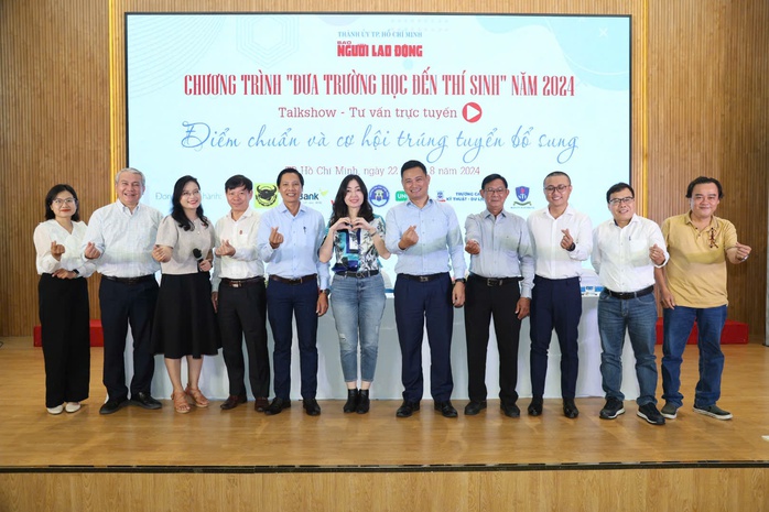 Tư vấn trực tuyến: Vì sao điểm rất cao vẫn không trúng tuyển?- Ảnh 11. Tư vấn trực tuyến: Vì sao điểm rất cao vẫn không trúng tuyển?- Ảnh 11.