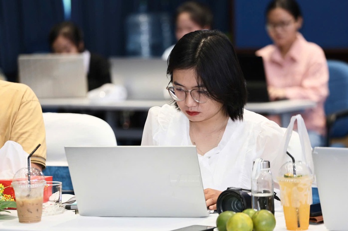 Tư vấn trực tuyến: Vì sao điểm rất cao vẫn không trúng tuyển?- Ảnh 10. Tư vấn trực tuyến: Vì sao điểm rất cao vẫn không trúng tuyển?- Ảnh 10.