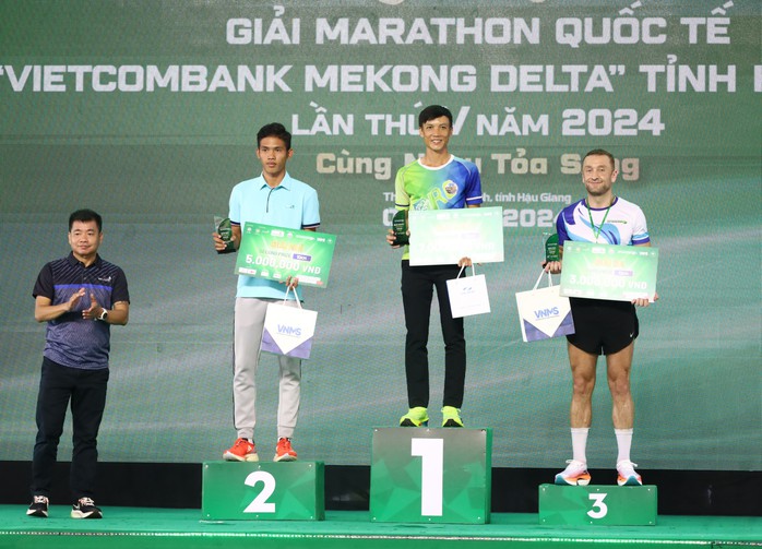 Hậu Giang tổng kết giải chạy lớn nhất ĐBSCL- Ảnh 8. Hậu Giang tổng kết giải chạy lớn nhất ĐBSCL- Ảnh 8.