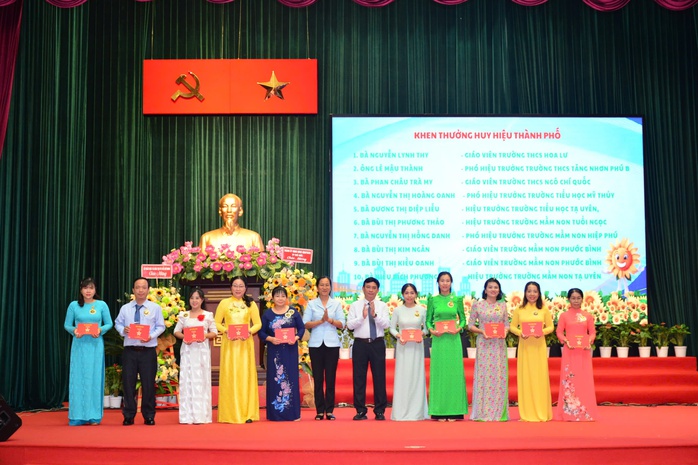 Nhiều đề án đột phá để giáo viên ở TP Thủ Đức sáng tạo- Ảnh 2. Nhiều đề án đột phá để giáo viên ở TP Thủ Đức sáng tạo- Ảnh 2.