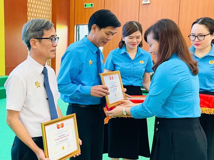 Nhiều hoạt động chăm lo thiết thực cho đoàn viên - lao động- Ảnh 1. Nhiều hoạt động chăm lo thiết thực cho đoàn viên - lao động- Ảnh 1.