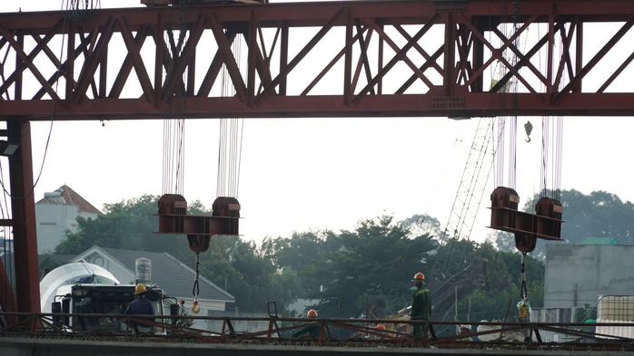 Tinh thần "Vượt nắng thắng mưa" tại công trình đường Vành đai 3, đoạn qua Bình Dương- Ảnh 9. Tinh thần "Vượt nắng thắng mưa" tại công trình đường Vành đai 3, đoạn qua Bình Dương- Ảnh 9.
