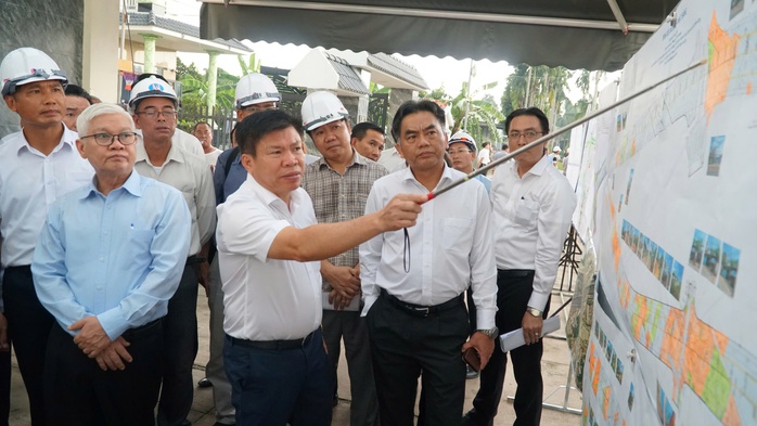 Tinh thần "Vượt nắng thắng mưa" tại công trình đường Vành đai 3, đoạn qua Bình Dương- Ảnh 2. Tinh thần "Vượt nắng thắng mưa" tại công trình đường Vành đai 3, đoạn qua Bình Dương- Ảnh 2.