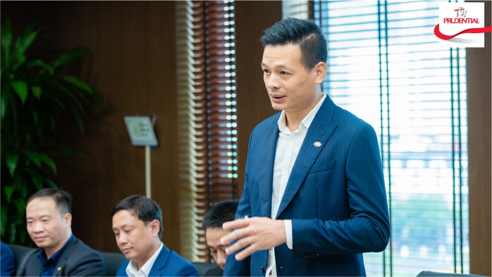 Ông Vũ Anh Tú - Giám đốc Công nghệ tập đoàn FPT hy vọng FPT kết nối cùng Prudential làm được nhiều việc hơn cho khách hàng của hai bên và người dân Việt Nam Ông Vũ Anh Tú - Giám đốc Công nghệ tập đoàn FPT hy vọng FPT kết nối cùng Prudential làm được nhiều việc hơn cho khách hàng của hai bên và người dân Việt Nam