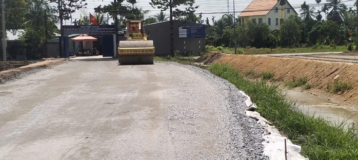 Nhập khẩu cát từ Campuchia đắp nền đường công trình Vành đai 3 - TP HCM đoạn qua Bình Dương- Ảnh 1. Nhập khẩu cát từ Campuchia đắp nền đường công trình Vành đai 3 - TP HCM đoạn qua Bình Dương- Ảnh 1.
