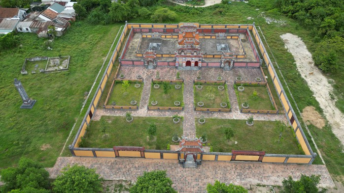 Khám phá nơi có 39 lăng mộ các ông hoàng, bà chúa- Ảnh 2. Khám phá nơi có 39 lăng mộ các ông hoàng, bà chúa- Ảnh 2.