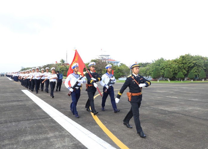 Cuộc thi viết “Chủ quyền quốc gia bất khả xâm phạm”: Dưới bóng cờ Trường Sa- Ảnh 3. Cuộc thi viết “Chủ quyền quốc gia bất khả xâm phạm”: Dưới bóng cờ Trường Sa- Ảnh 3.