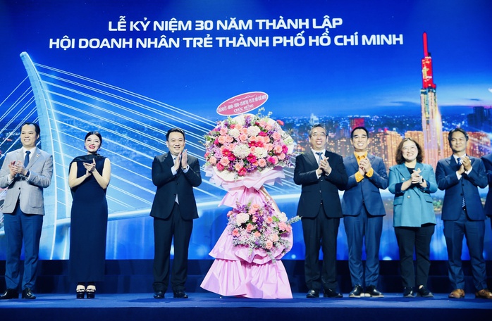 Các doanh nhân trẻ TP HCM tạo ra hàng triệu việc làm - Ảnh 1. Các doanh nhân trẻ TP HCM tạo ra hàng triệu việc làm - Ảnh 1.