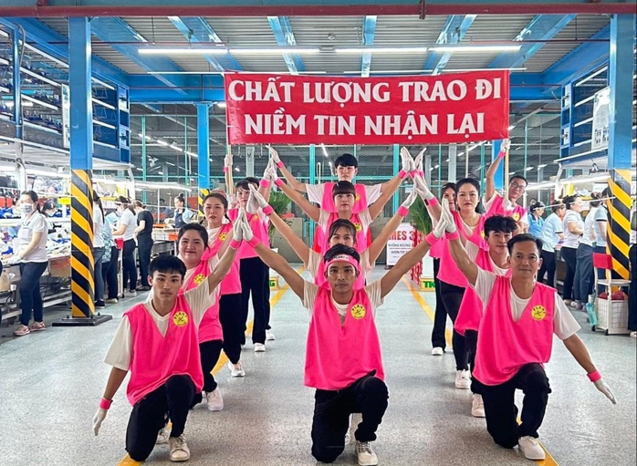 Công đoàn cơ sở treo hơn 300 giải thưởng cho công nhân có hiến kế xuất sắc- Ảnh 1.