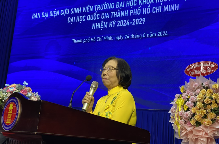 Trường ĐH KHXH-NV TP HCM nâng tầm hoạt động của cựu sinh viên - Ảnh 3. Trường ĐH KHXH-NV TP HCM nâng tầm hoạt động của cựu sinh viên - Ảnh 3.
