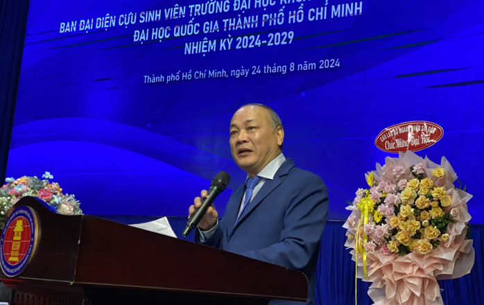 Trường ĐH KHXH-NV TP HCM nâng tầm hoạt động của cựu sinh viên - Ảnh 1. Trường ĐH KHXH-NV TP HCM nâng tầm hoạt động của cựu sinh viên - Ảnh 1.