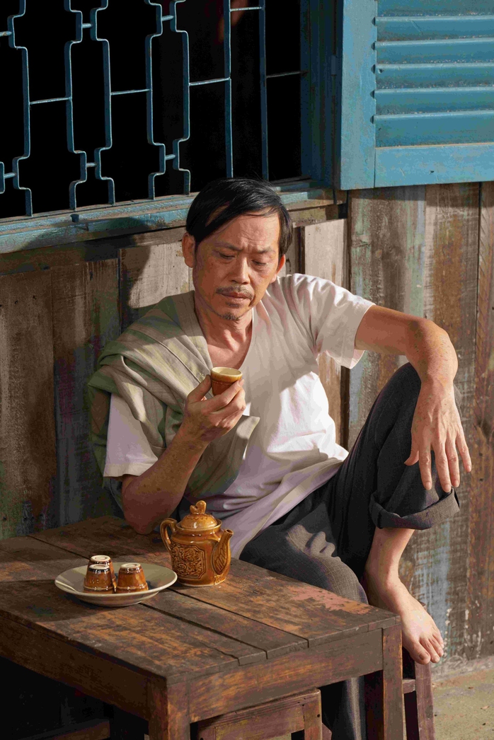 NSƯT Hoài Linh với 3 từ khóa "Đạo, đời, đau" trong "Làm giàu với ma"- Ảnh 2. NSƯT Hoài Linh với 3 từ khóa "Đạo, đời, đau" trong "Làm giàu với ma"- Ảnh 2.