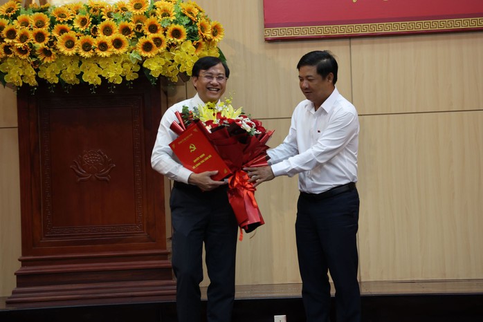 Ông Nguyễn Chín nghỉ hưu, Ban Tổ chức Tỉnh ủy Quảng Nam có phó trưởng ban phụ trách- Ảnh 2. Ông Nguyễn Chín nghỉ hưu, Ban Tổ chức Tỉnh ủy Quảng Nam có phó trưởng ban phụ trách- Ảnh 2.