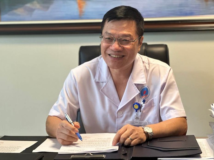 "Người thầy thuốc trong tôi": PGS Nguyễn Thanh Hà và những sáng kiến vì bệnh nhân- Ảnh 2. "Người thầy thuốc trong tôi": PGS Nguyễn Thanh Hà và những sáng kiến vì bệnh nhân- Ảnh 2.