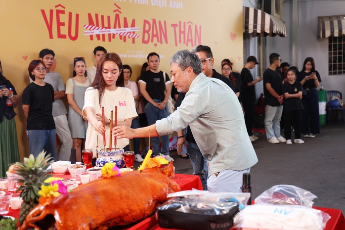 Kaity Nguyễn đóng cặp Trần Ngọc Vàng trong phim Việt hóa- Ảnh 4. Kaity Nguyễn đóng cặp Trần Ngọc Vàng trong phim Việt hóa- Ảnh 4.
