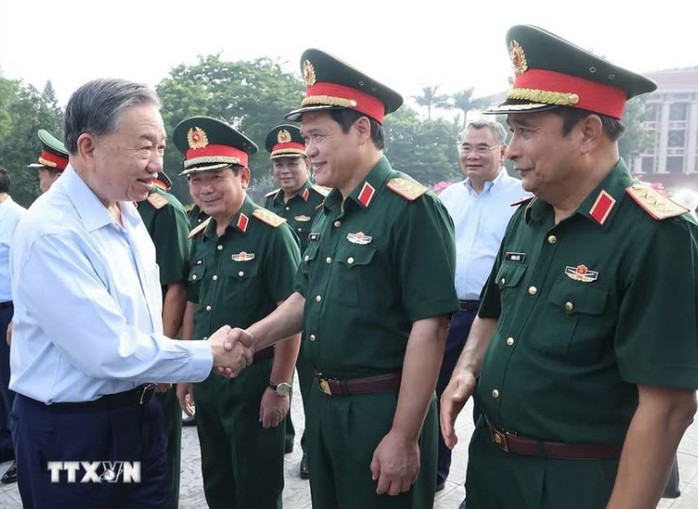 Tổng Bí thư, Chủ tịch nước Tô Lâm làm việc với Ban Thường vụ Quân ủy Trung ương- Ảnh 4. Tổng Bí thư, Chủ tịch nước Tô Lâm làm việc với Ban Thường vụ Quân ủy Trung ương- Ảnh 4.