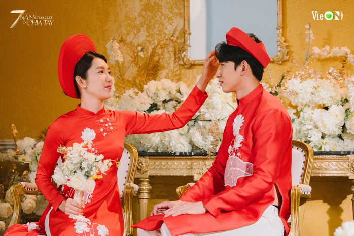 Thúy Ngân "đọ sắc" cùng Thảo Tâm trong ảnh cưới- Ảnh 15. Thúy Ngân "đọ sắc" cùng Thảo Tâm trong ảnh cưới- Ảnh 15.
