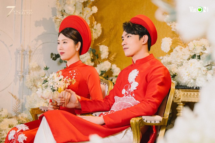 Thúy Ngân "đọ sắc" cùng Thảo Tâm trong ảnh cưới- Ảnh 16. Thúy Ngân "đọ sắc" cùng Thảo Tâm trong ảnh cưới- Ảnh 16.