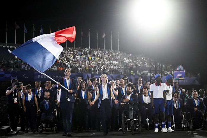 Khai mạc Paralympic 2024: 10 ngày tranh tài hấp dẫn tại Paris- Ảnh 13. Khai mạc Paralympic 2024: 10 ngày tranh tài hấp dẫn tại Paris- Ảnh 13.