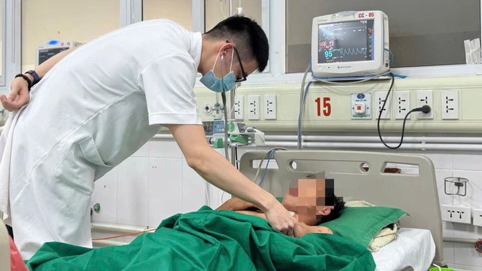 Người đàn ông tái mắc sốt rét ác tính sau 20 năm- Ảnh 1. Người đàn ông tái mắc sốt rét ác tính sau 20 năm- Ảnh 1.