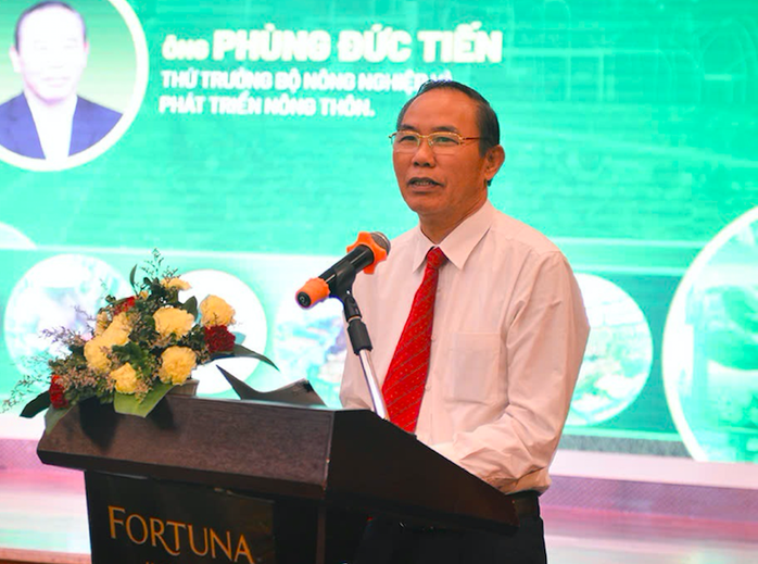 Thứ trưởng NN-PTNT nói bí quyết giúp trồng cây, nuôi tôm… thu tiền tỉ- Ảnh 1. Thứ trưởng NN-PTNT nói bí quyết giúp trồng cây, nuôi tôm… thu tiền tỉ- Ảnh 1.