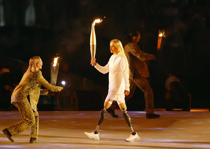 Khai mạc Paralympic 2024: 10 ngày tranh tài hấp dẫn tại Paris- Ảnh 17. Khai mạc Paralympic 2024: 10 ngày tranh tài hấp dẫn tại Paris- Ảnh 17.