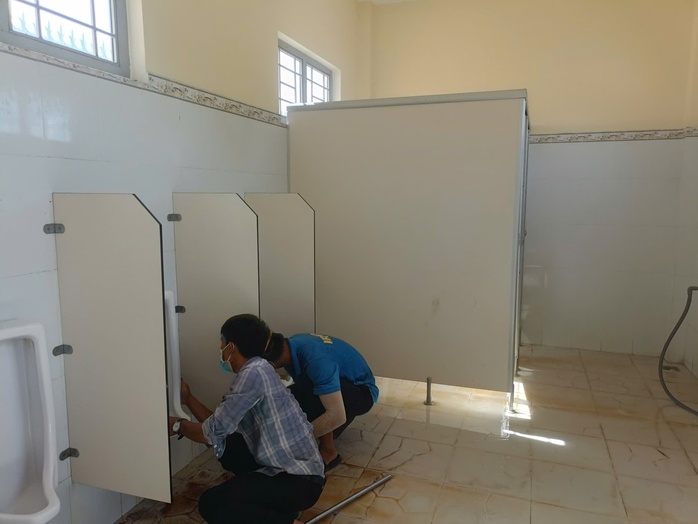 Hình ảnh "thay áo" cho nhà vệ sinh tại phố đi bộ 650 tỉ đồng ở Bình Dương sau phản ánh nhếch nhác- Ảnh 4. Hình ảnh "thay áo" cho nhà vệ sinh tại phố đi bộ 650 tỉ đồng ở Bình Dương sau phản ánh nhếch nhác- Ảnh 4.