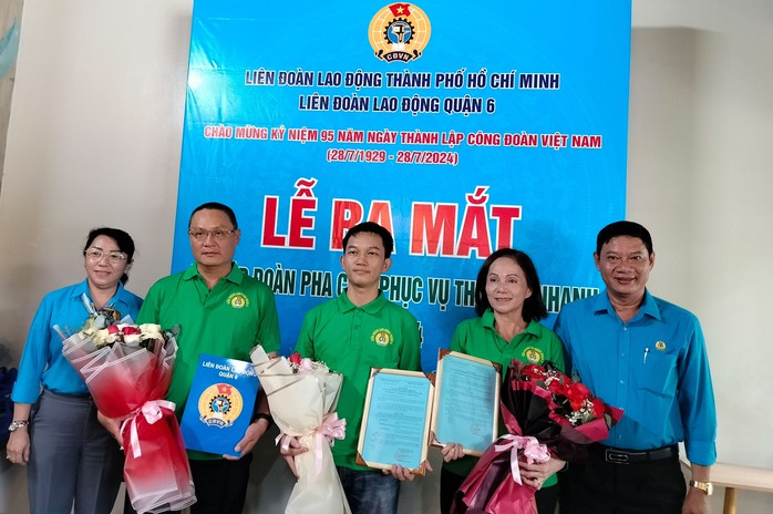 Ra mắt nghiệp đoàn pha chế, phục vụ thức ăn nhanh- Ảnh 1. Ra mắt nghiệp đoàn pha chế, phục vụ thức ăn nhanh- Ảnh 1.