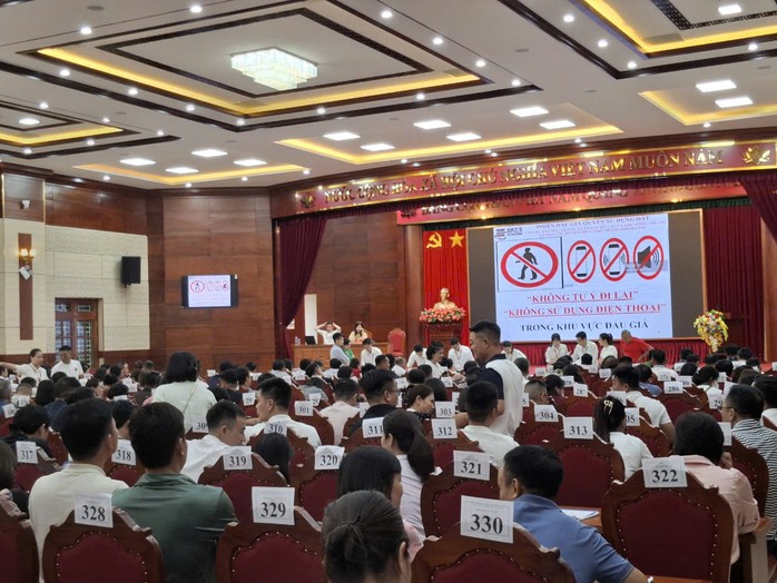 60 triệu đồng/m2 đất đấu giá ở huyện ven Hà Nội, cao gần gấp 3 giá khởi điểm- Ảnh 1. 60 triệu đồng/m2 đất đấu giá ở huyện ven Hà Nội, cao gần gấp 3 giá khởi điểm- Ảnh 1.