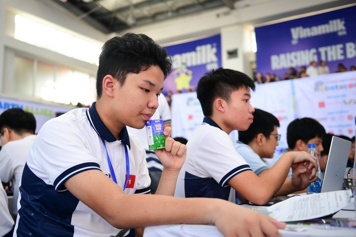Chung kết Robotacon WRO 2024: Giải thưởng lớn nhất là kiến thức và trải nghiệm sáng tạo- Ảnh 5. Chung kết Robotacon WRO 2024: Giải thưởng lớn nhất là kiến thức và trải nghiệm sáng tạo- Ảnh 5.