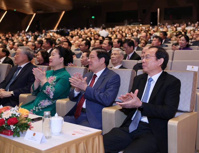 Tổng Bí thư, Chủ tịch nước Tô Lâm chủ trì Lễ kỷ niệm 79 năm Quốc khánh 2-9- Ảnh 7. Tổng Bí thư, Chủ tịch nước Tô Lâm chủ trì Lễ kỷ niệm 79 năm Quốc khánh 2-9- Ảnh 7.