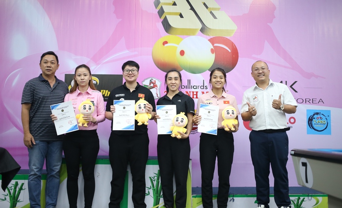 Nguyễn Bích Trâm vô địch Giải Billiards carom ba băng nữ TP HCM 2024- Ảnh 4. Nguyễn Bích Trâm vô địch Giải Billiards carom ba băng nữ TP HCM 2024- Ảnh 4.