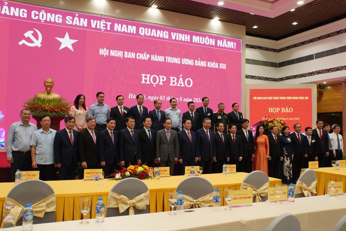 Toàn văn phát biểu của Tổng Bí thư, Chủ tịch nước Tô Lâm tại họp báo- Ảnh 3. Toàn văn phát biểu của Tổng Bí thư, Chủ tịch nước Tô Lâm tại họp báo- Ảnh 3.