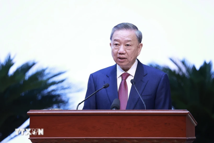 Tổng Bí thư, Chủ tịch nước Lào chúc mừng Tổng Bí thư, Chủ tịch nước Tô Lâm- Ảnh 1. Tổng Bí thư, Chủ tịch nước Lào chúc mừng Tổng Bí thư, Chủ tịch nước Tô Lâm- Ảnh 1.