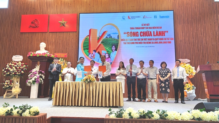 10 tỉ đồng hỗ trợ kinh phí điều trị cho trẻ em mắc bệnh hiểm nghèo- Ảnh 1. 10 tỉ đồng hỗ trợ kinh phí điều trị cho trẻ em mắc bệnh hiểm nghèo- Ảnh 1.